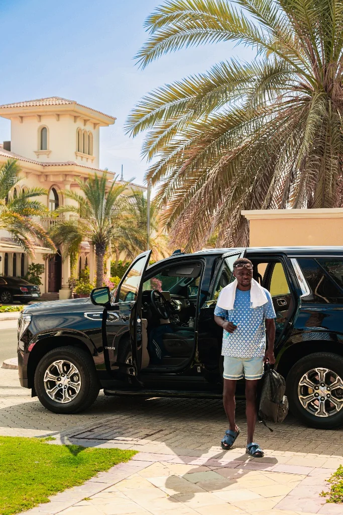 Leris Luketo, entrepreneur et artiste